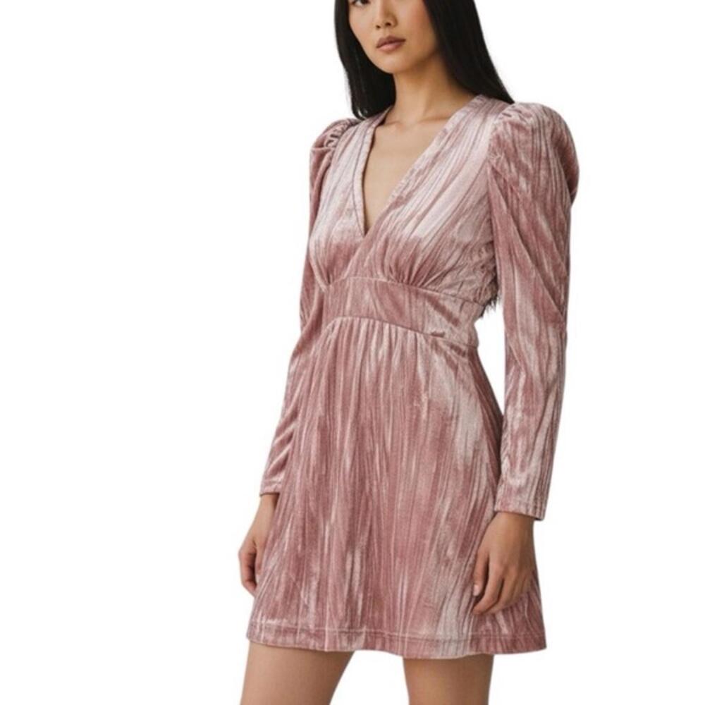 NWT Rachel Parcell Crinkle Velvet V-Neck Mini Dress Bridal Rose Pink Size 0 - Picture 1 of 6
